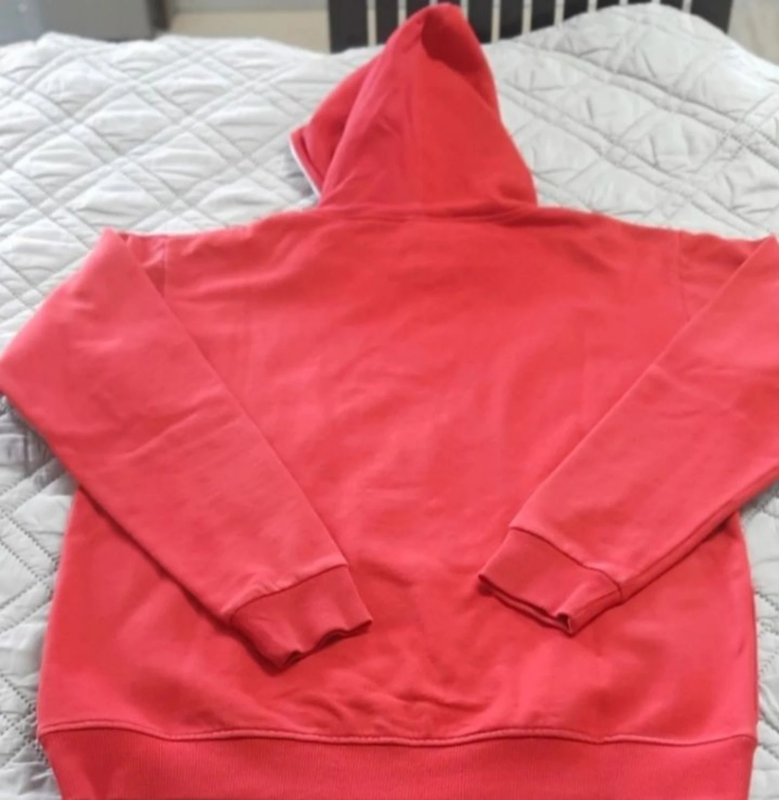 Red sweatshirt - boy - 14 years – photo 5